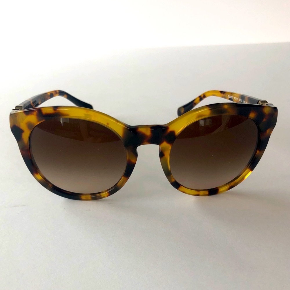 NWOT DOLCE & GABANNA Tortoise Sunglasses